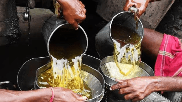 Adultration in edible oil 